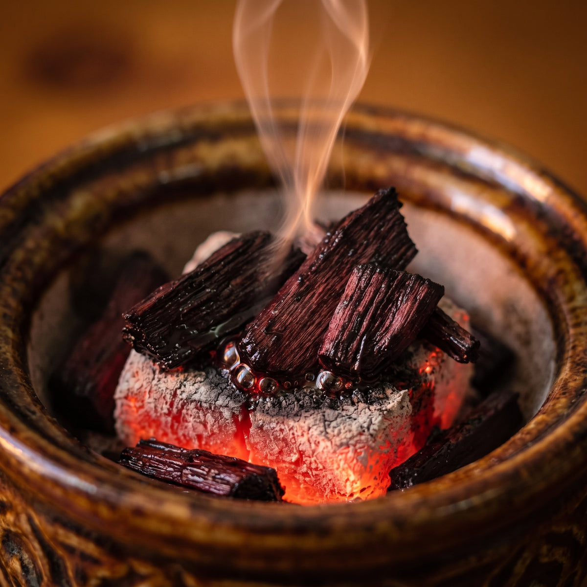 بخور العود الخشن - إيلارا