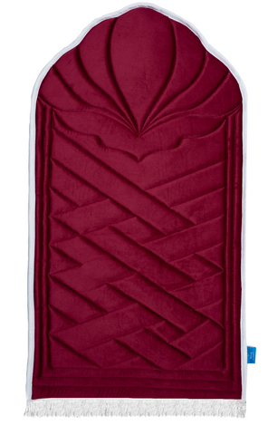 سجادة صلاة كلاسيك خمري دافئ